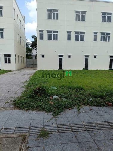Hình ảnh Bán 2 lô đất mặt tiền gần ngã tư 550, Dĩ An, Bình Dương