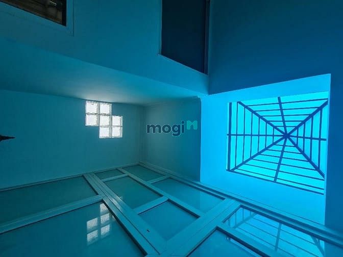 Hình ảnh HXH Lạc Long Quân, Tân Bình, 3 Tầng, 33m2, 4×8.5m, Chỉ 5.x Tỷ