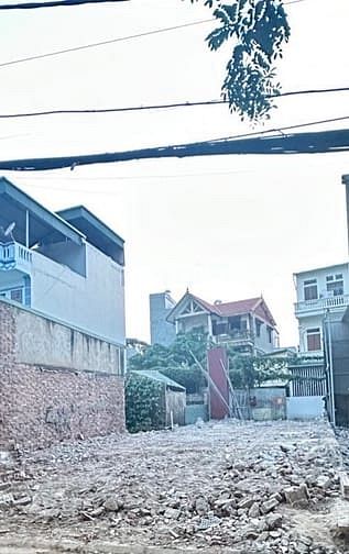 Hình ảnh ĐẤT THỔ CƯ PHỐ TRẠM LONG BIÊN 73m đường 2 oto vào đất hơn 12 tỷ