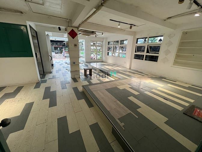Hình ảnh Cho thuê mặt bằng góc Hưng Phước , Phú Mỹ Hưng, Quận 7 giá 36 triệu/tr