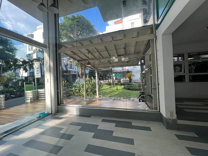 Hình ảnh Cho thuê mặt bằng góc Hưng Phước , Phú Mỹ Hưng, Quận 7 giá 36 triệu/tr