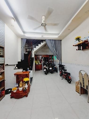 Hình ảnh Nhà Ngay Chợ Tân Hương [Tân Phú]