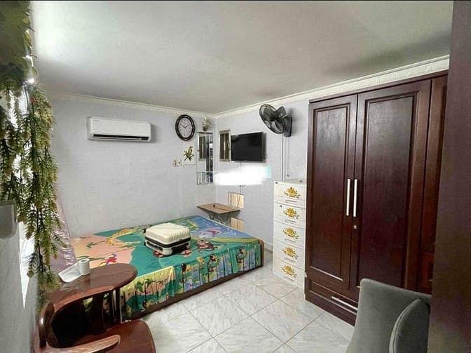 Hình ảnh Bán nhà Tân bình hẻm xe hơi sát mặt tiền