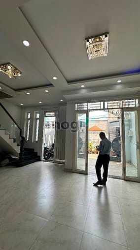 Hình ảnh Biệt thự 3 Tầng Hương Lộ 2, 112m2, 4Pn, Hẻm 5m.