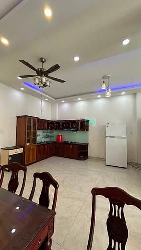 Hình ảnh Biệt thự 3 Tầng Hương Lộ 2, 112m2, 4Pn, Hẻm 5m.