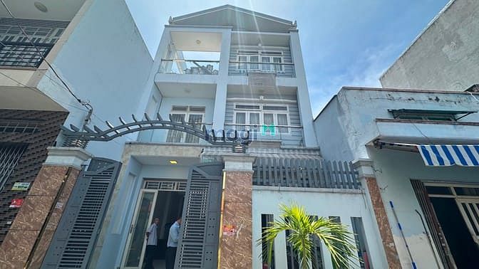Hình ảnh Biệt thự 3 Tầng Hương Lộ 2, 112m2, 4Pn, Hẻm 5m.
