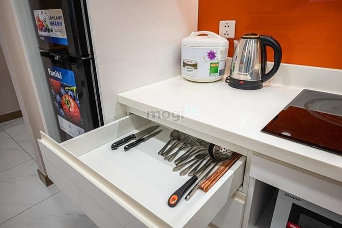 Hình ảnh Tòa nhà Sunwah Pearl cho thuê ngắn hạn và dài hạn.