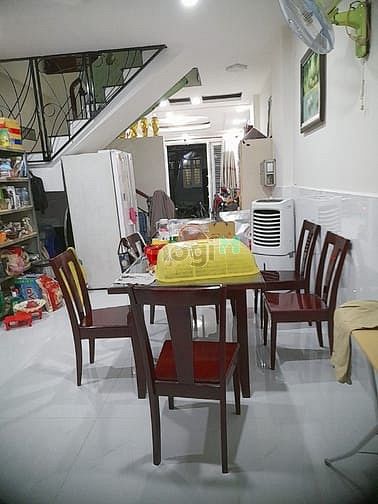 Hình ảnh Siêu phẩm nhà hẻm ô tô thông 4 x 18m khu vip Tên Lửa