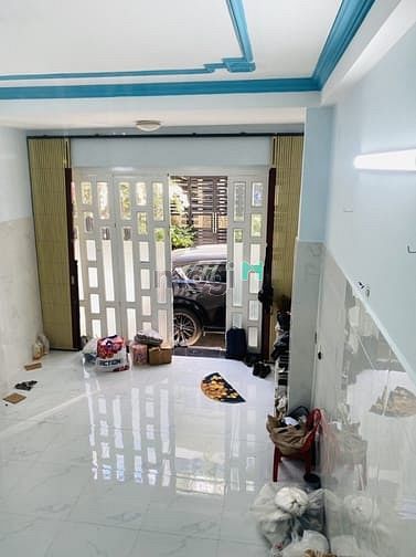 Hình ảnh Nhà mặt tiền kinh doanh Tên Lửa 3 Tầng, 64m2, 5PN.