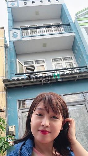 Hình ảnh Ngon hiếm, 4 tầng BTCT hẻm 7m thông, kdc sầm uất