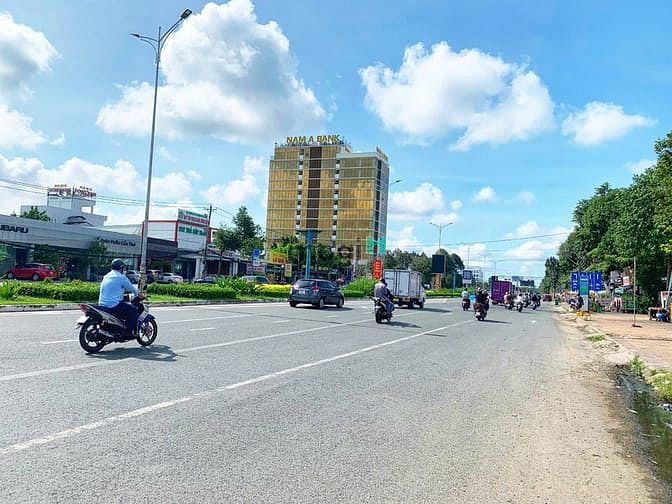 Hình ảnh Đất công 2 mặt tiền Lý Thái Tổ, KDC Hưng Phú, Q.Cái Răng, Cần Thơ
