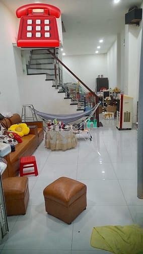 Hình ảnh Hẻm 8m, 60m2, 2 Tầng, SHR, Đường Bùi Tư Toàn.
