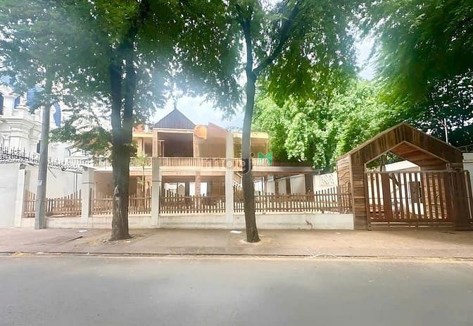 Hình ảnh Cho Thuê Biệt Thự Mặt Tiền Đường: Dân Chủ, Phường Bình Thọ, Thủ Đức