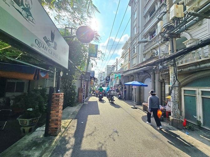 Hình ảnh Bán tòa CHDV 88 phòng Tân Thuận Tây Quận 7