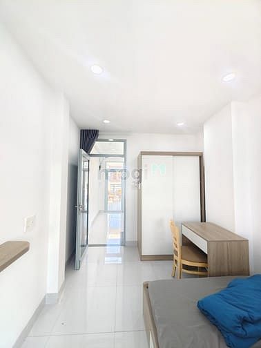 Hình ảnh Phòng 25m2-5tr ban công, bếp riêng, full nội thất, ngay Phan Văn Trị