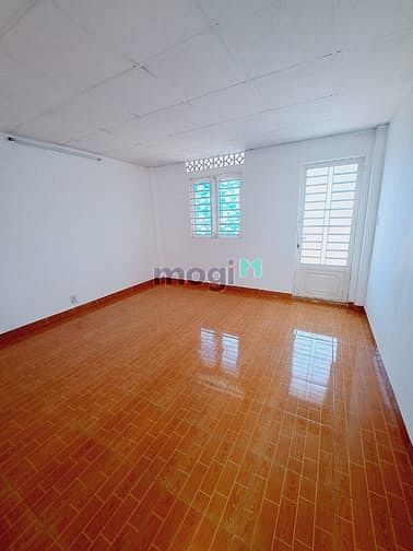Hình ảnh Nhà đẹp 4 Tầng ở ngay, đường Mã Lò, 54m2, không ngập nước