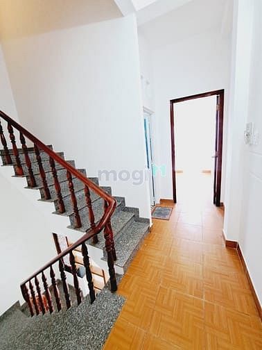 Hình ảnh Nhà đẹp 4 Tầng ở ngay, đường Mã Lò, 54m2, không ngập nước