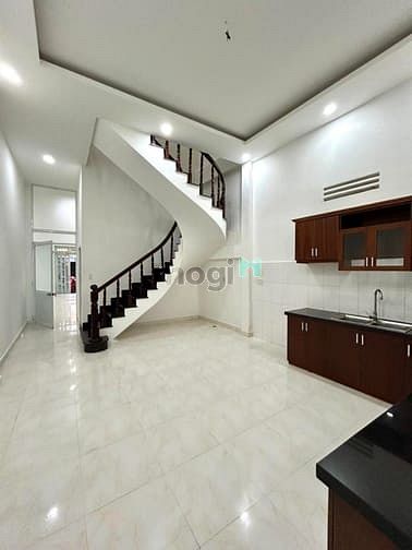 Hình ảnh Cho thuê nhà Phan Văn Trị, P.11, 4.5x16.5m, 1 lầu, 3pn, 2wc, 22tr