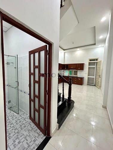 Hình ảnh Cho thuê nhà Phan Văn Trị, P.11, 4.5x16.5m, 1 lầu, 3pn, 2wc, 22tr