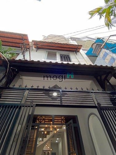 Hình ảnh Bán nhà trường sa Tân bình  hẻm xe hơi