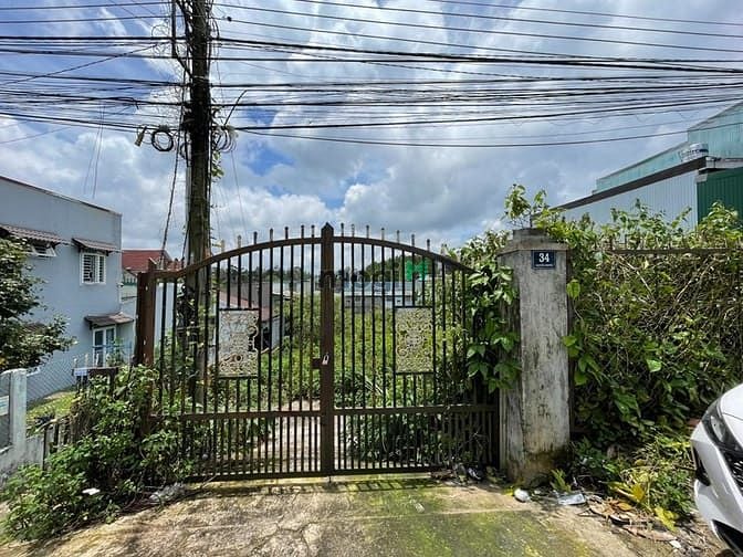 Hình ảnh Bán lô đất đẹp thổ cư - 2 mặt tiền - đường Nguyễn Khuyến.