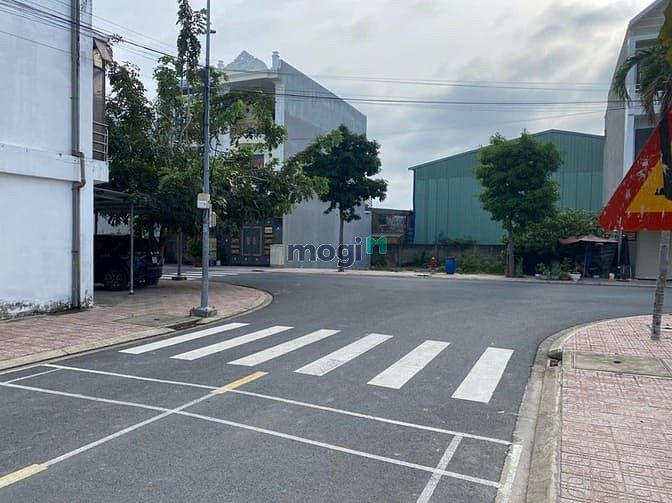 Hình ảnh Bán lô đất đẹp KDC Lê phong 2, gần Vincom 550 Tân Đông Hiệp Dĩ An BD