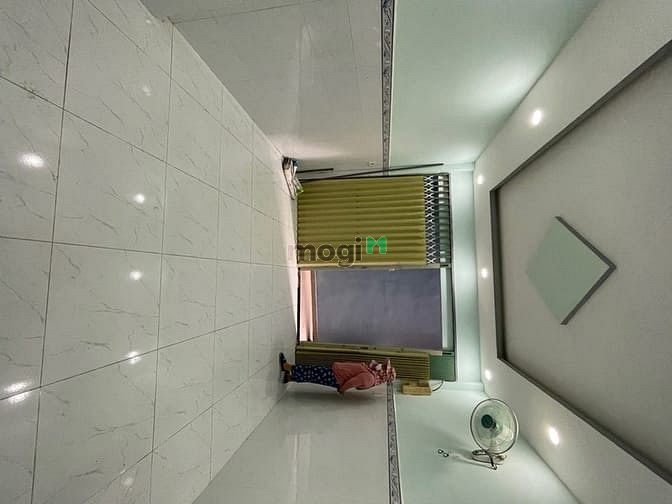 Hình ảnh Nhà bán đường Hồng Lạc , Tân Bình, 24m2, 3.7×7m, Chỉ 2.x Tỷ