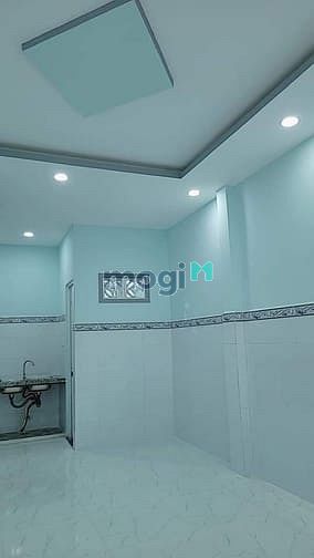 Hình ảnh Nhà bán đường Hồng Lạc , Tân Bình, 24m2, 3.7×7m, Chỉ 2.x Tỷ
