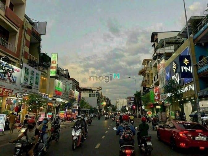 Hình ảnh Mặt Tiền Độc Lập – Tân Thành Tân Phú – 5,3x17m – Nhỉnh 14 Tỷ