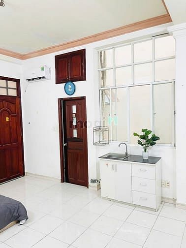 Hình ảnh Phòng 30m2 cửa sổ lớn đường Sầm Sơn P.4 Tân Bình chỉ 4,3 triệu.