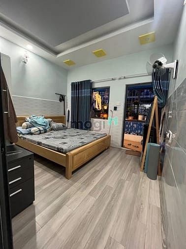 Hình ảnh HXH Thông Lạc Long Quân, Tân Bình, 42m2, 4.2×11m ,Chỉ 3.x Tỷ