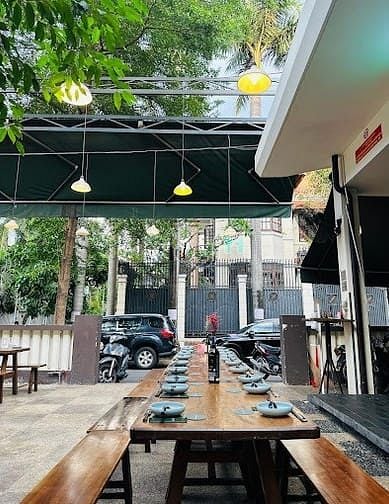 Hình ảnh Quận 1: Cho thuê biệt thự Pháp không gian sân vườn cực chill 400m2