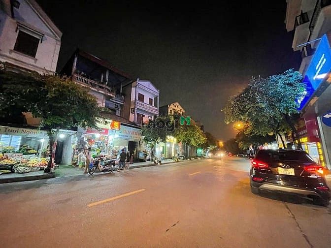 Hình ảnh ĐẤT THỔ CƯ việt hưng long biên 60M OTO 7 chỗ ra vào giá 9,5 TỶ