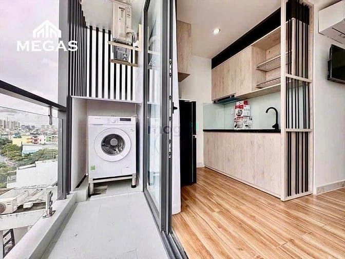 Hình ảnh Studio ban công FULL nội thất gần Quận 1 Quân 4
