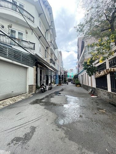Hình ảnh Đất đẹp 72m2 vuông vứt, Hẻm 8m, SHR, Sát ngã tư bốn xã.