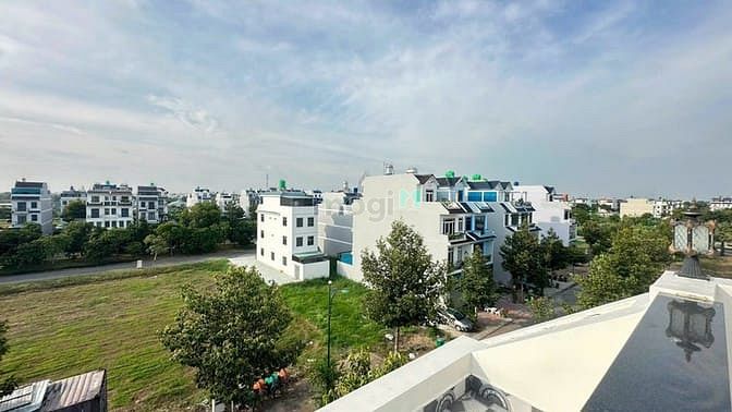 Hình ảnh Chủ Cần Bán Gấp Lô Đất chỉ 2tỷ7 Hàng Thơm hiếm đẹp Sổ Riêng