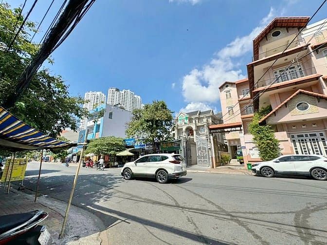 Hình ảnh Cho thuê Biệt thự 500m2 khu Kiều Đàm Q7 - Giá chỉ 90tr.Th