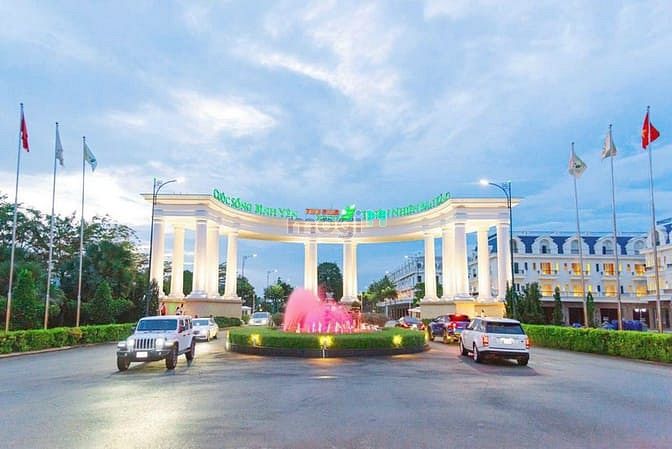 Hình ảnh Chủ Cần Bán Gấp Lô Đất chỉ 2tỷ7 Hàng Thơm hiếm đẹp Sổ Riêng