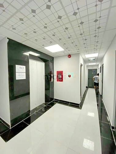 Hình ảnh Bán tòa CHDV doanh thu 350tr.Th Mặt tiền ĐS Q7
