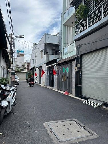 Hình ảnh Hẻm xe hơi, sát Tân Phú, 4 tầng 4,1 x 10m đẹp lung linh