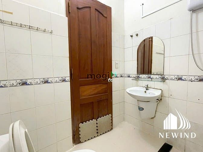 Hình ảnh Phòng Full Nội Thất Máy Giặt Riêng Gần Cầu Ông Lãnh