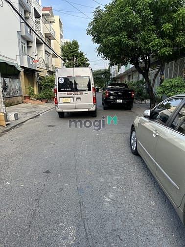 Hình ảnh Biệt thự Tên Lửa, Ngang 8m, 3 Tầng, 91m2, SHR vuông A4.