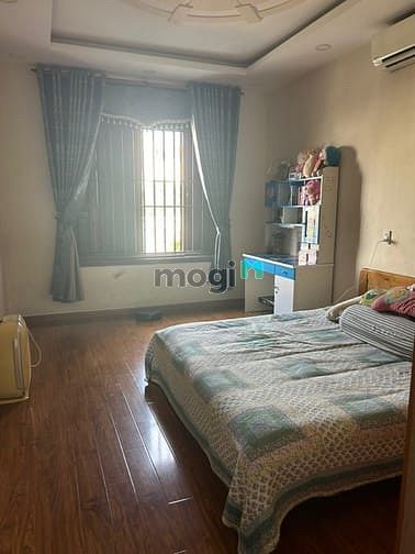 Hình ảnh Biệt thự Tên Lửa, Ngang 8m, 3 Tầng, 91m2, SHR vuông A4.