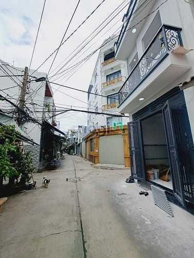 Hình ảnh NHÀ 4 Mặt hẻm, 3,4x7m, SHR CNĐ, 2 Tầng, HẺM XE TẢI THÔNG.