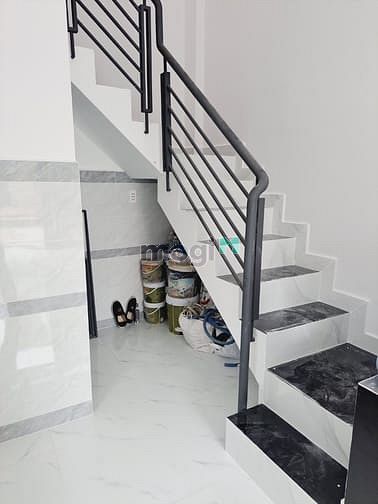 Hình ảnh NHÀ 4 Mặt hẻm, 3,4x7m, SHR CNĐ, 2 Tầng, HẺM XE TẢI THÔNG.