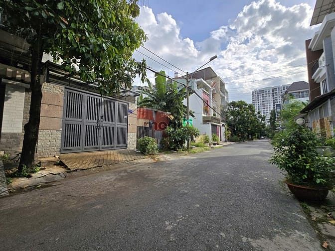 Hình ảnh Đất khu VIP đường 23 Hiệp Bình Chánh, 90m2 vuông 5x18, full thổ cư