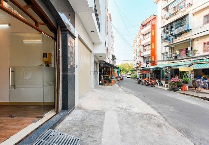 Hình ảnh Cho thuê phòng Studio tại Quận 1 có cửa sổ gần Đại học