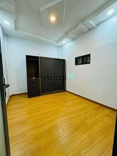 Hình ảnh Nhà sẵn Nội thất, 2PN, Gần ĐH Công Nghiệp