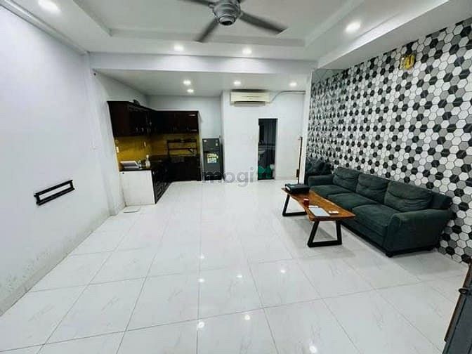 Hình ảnh Nhà sẵn Nội thất, 2PN, Gần ĐH Công Nghiệp