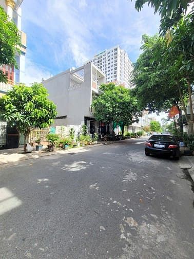 Hình ảnh Bán lô đất vị trí đẹp trung tâm KDC gần Vincom 550 Dĩ An, Bình Dương